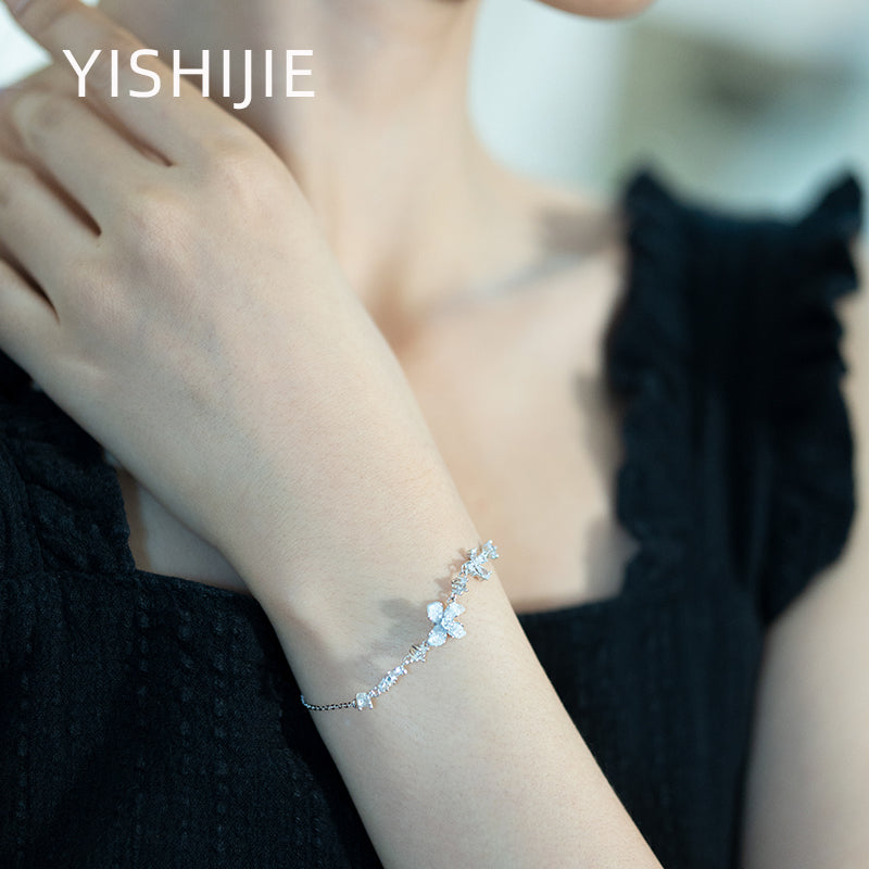 Light blue dream flower bracelet